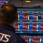 El dólar se debilita y las Bolsas europeas se tambalean por el frenazo de EE UU
