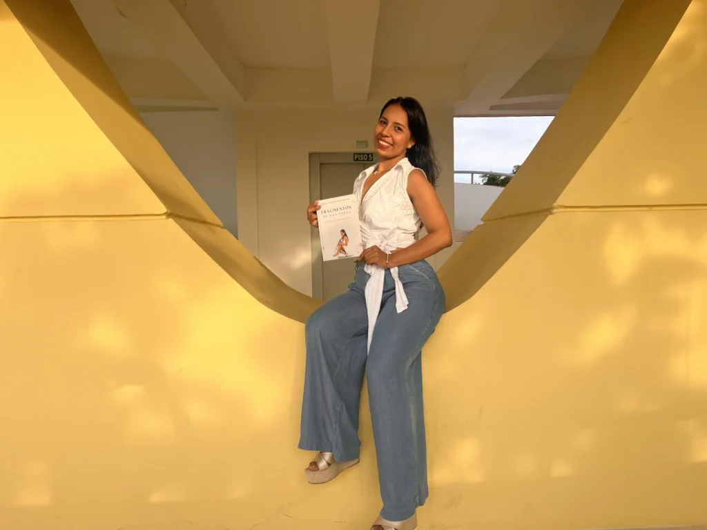 Ingris Paola Villadiego Novoa publica Fragmentos de una poeta, un viaje lírico hacia la sanación y la autenticidad