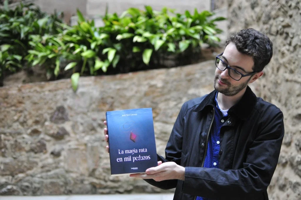 Jordi Martí Lorenzo debuta en la fantasía épica con La magia rota en mil pedazos