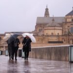 El temporal ‘Kristin’ llega a gran parte de España con lluvias muy intensas, nieve y viento fuerte