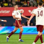 España recupera la brújula antes del Mundial