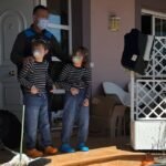 El matrimonio detenido en Oviedo por encerrar a sus hijos durante cuatro años se enfrenta a penas de 25 años de cárcel