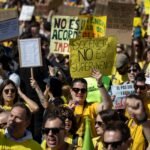 Ni informes de evaluación, ni convivencias ni fiestas finales: medidas de presión de los profesores para lograr mejoras laborales