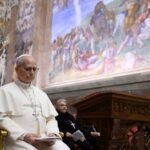 Un monje experto, un festival con Karol G y las inversiones vaticanas: así ha llegado el Papa a decir que “la IA debe ser desarmada”