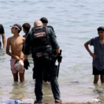 La UE afirma que «ni una sola persona» que cruzó a Ceuta desde Marruecos ha entrado a territorio continental